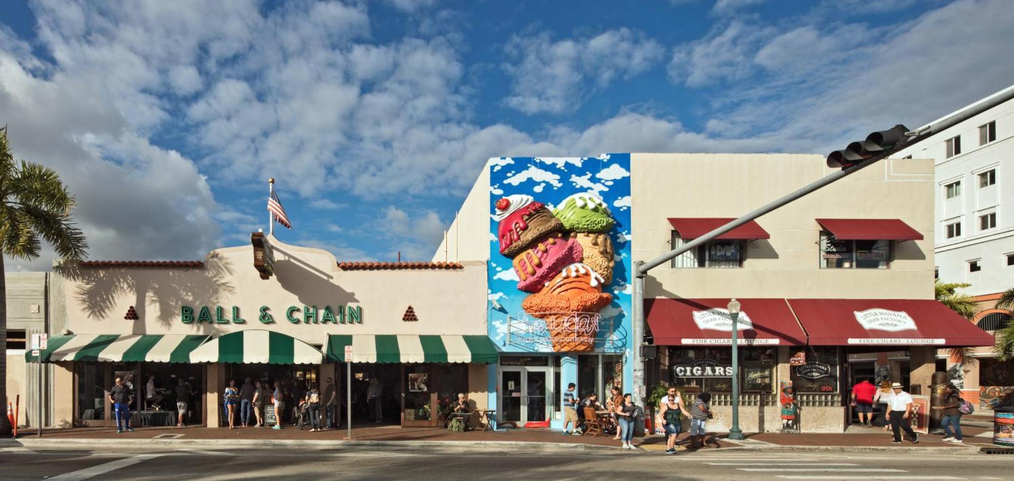 Privatunterkunft B6 Value On Private Bedroom With Private Bathroom In Little Havana, Miami